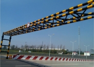 龙门高速麻豆激情乱伦