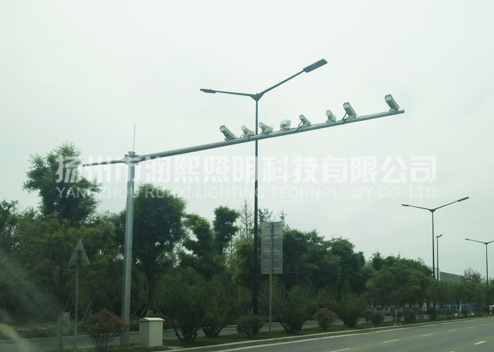监控灯杆厂家