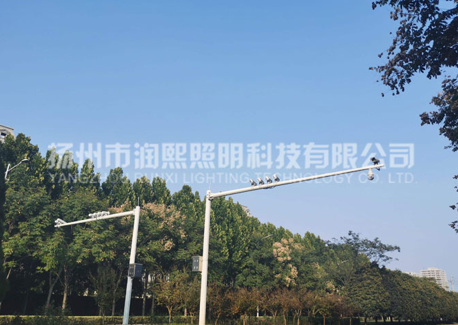 监控立杆